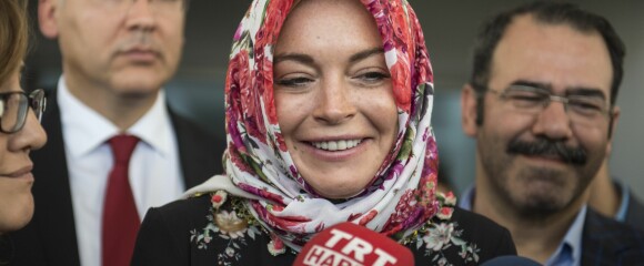 Lindsay Lohans helomvending vekker oppsikt: - Alaikum salam